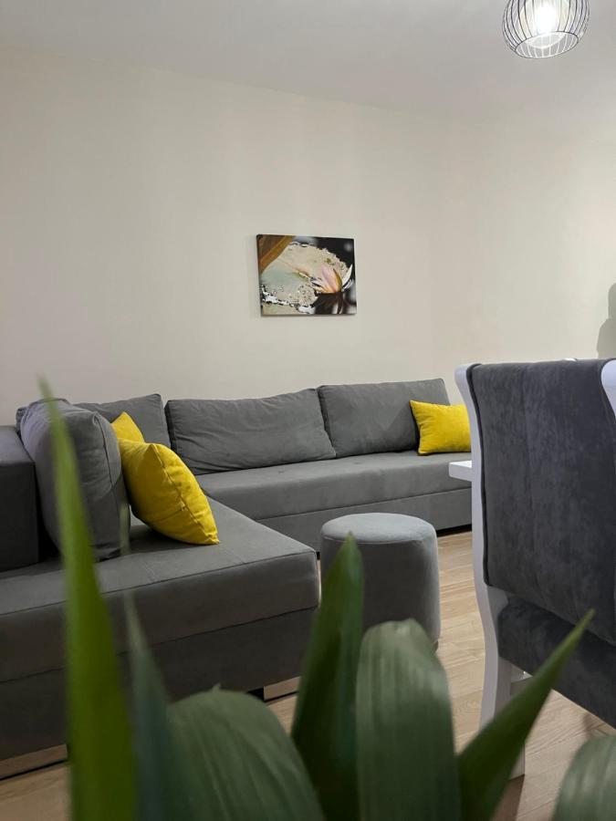 Lotus Apartments Vlorë Eksteriør billede