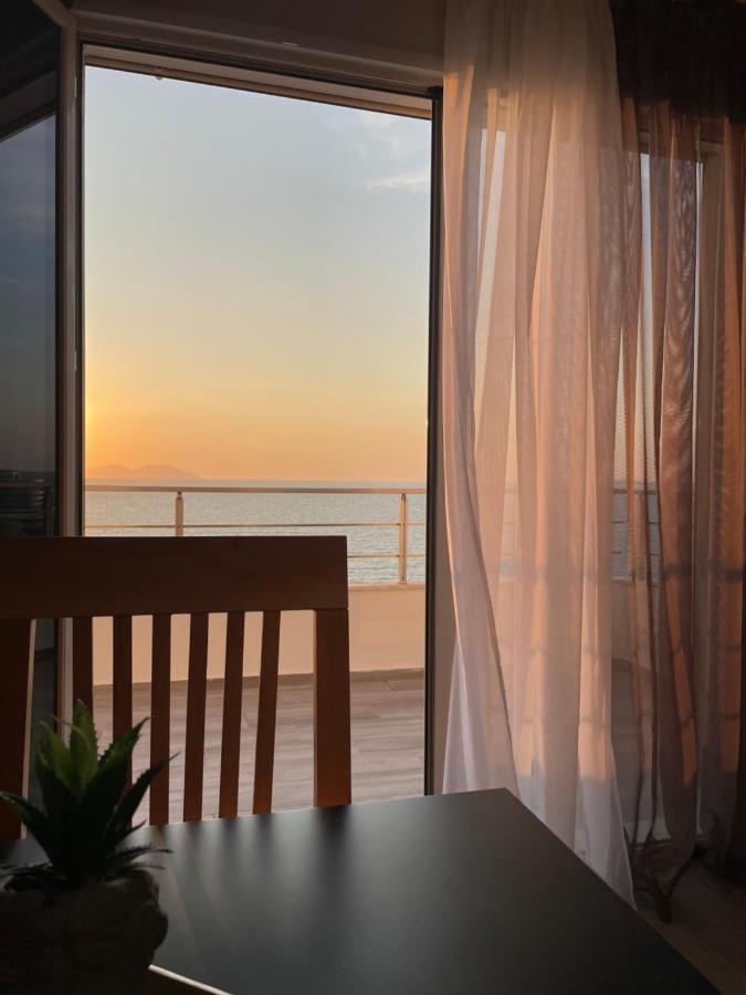 Lotus Apartments Vlorë Eksteriør billede